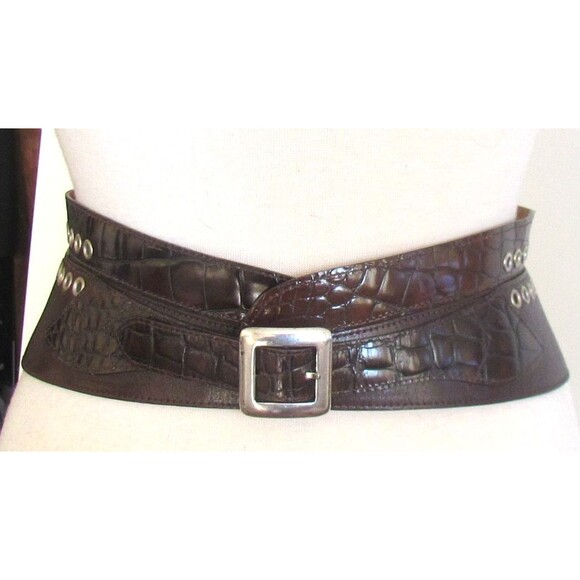DESIGNER NEIMAN MARCUS BROWN LEATHER STUDDED CROC EMBOSSSED 3 1/2 \
